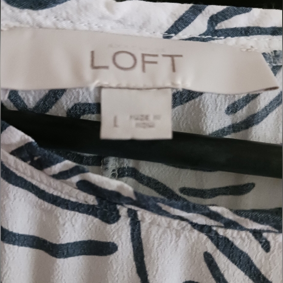 Loft top size L blue and white pattern - Picture 2 of 4